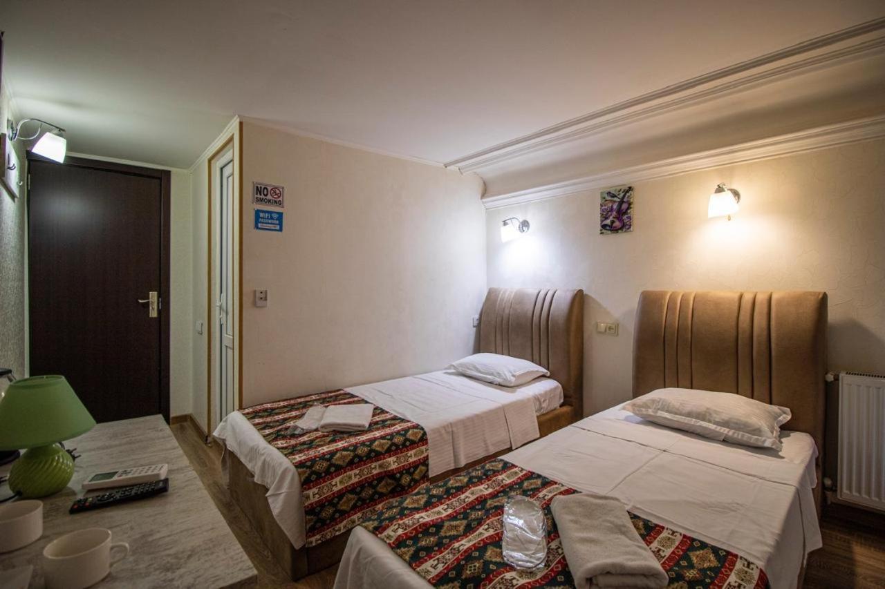 Hotelharmony Тбілісі Екстер'єр фото